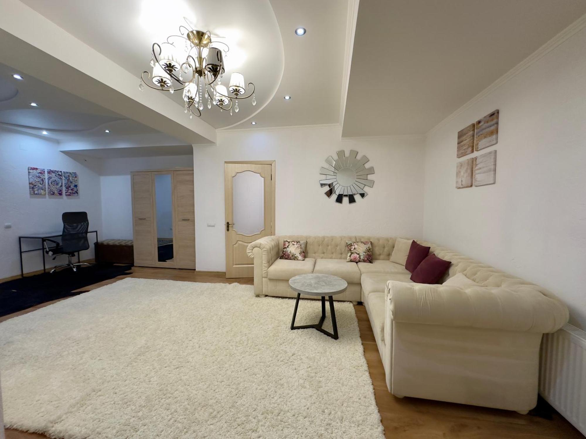 Bernardazzi Grand Hotel Chisináu Habitación foto